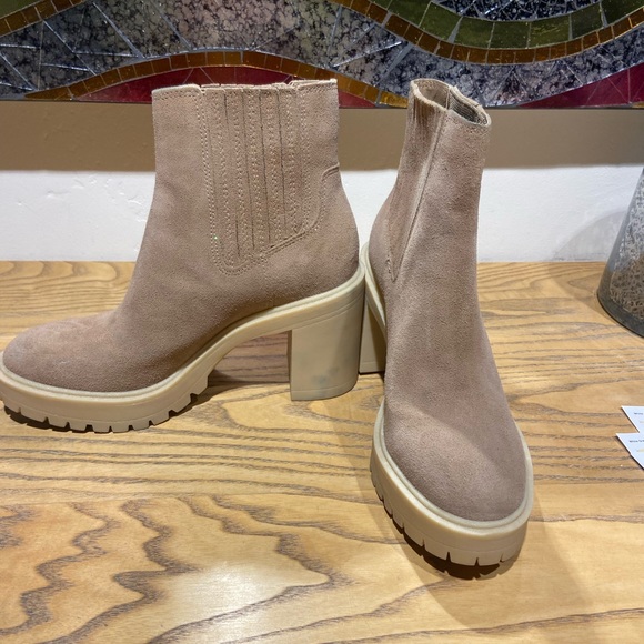 Dolce vita Caster boots 7.5 - Picture 6 of 11